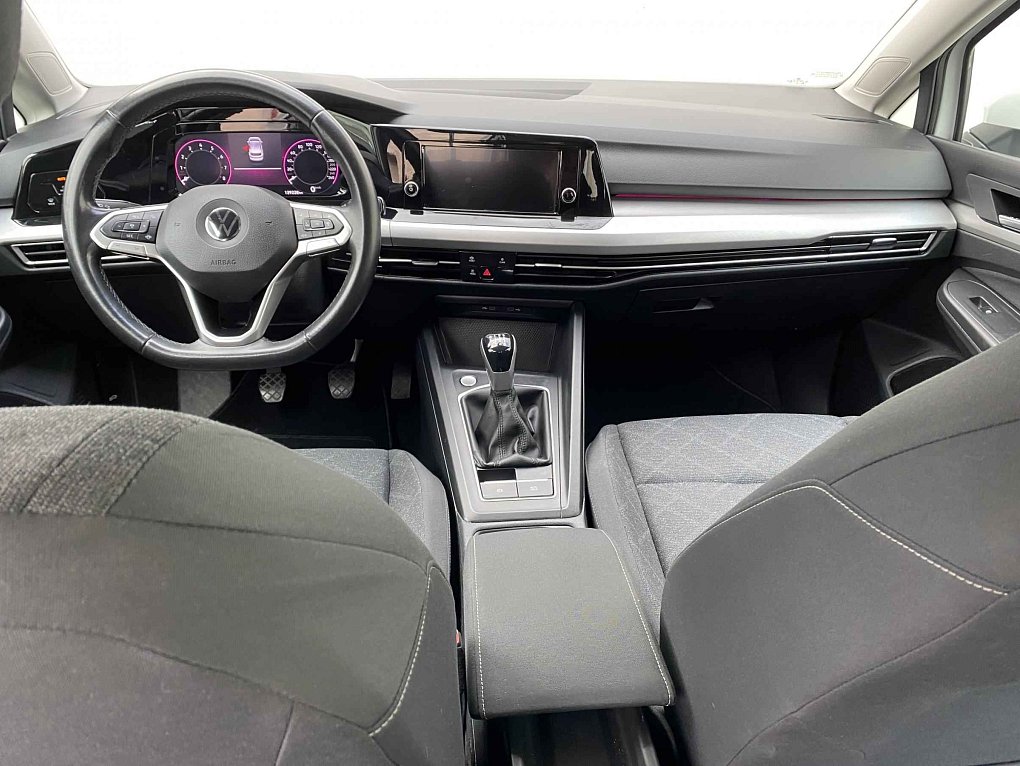 Volkswagen Golf 1.0TSi Life
