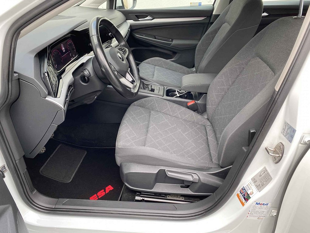 Volkswagen Golf 1.0TSi Life