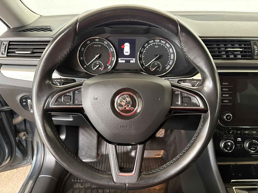 Škoda Superb III 1.5TSi Ambition