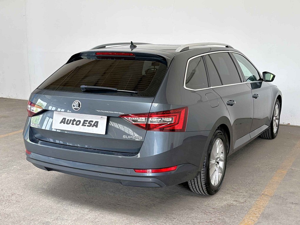 Škoda Superb III 1.5TSi Ambition