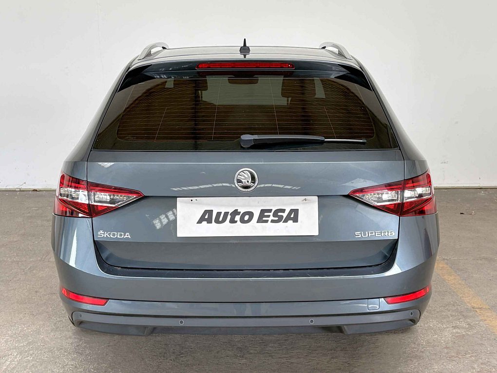 Škoda Superb III 1.5TSi Ambition