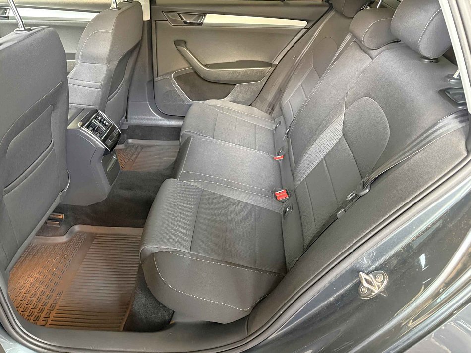 Škoda Superb III 1.5TSi Ambition