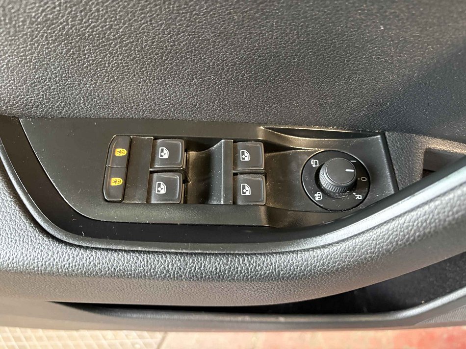 Škoda Superb III 1.5TSi Ambition
