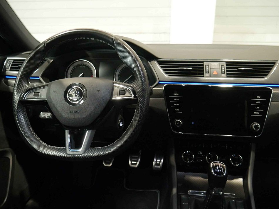 Škoda Superb III 2.0 TDi 