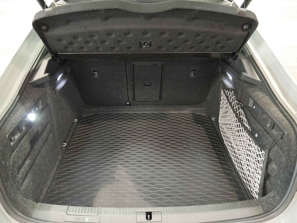 Škoda Superb III 2.0 TDi 