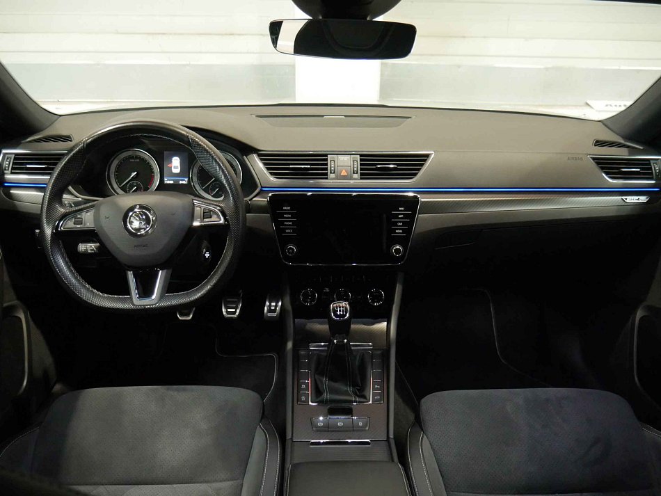 Škoda Superb III 2.0 TDi 