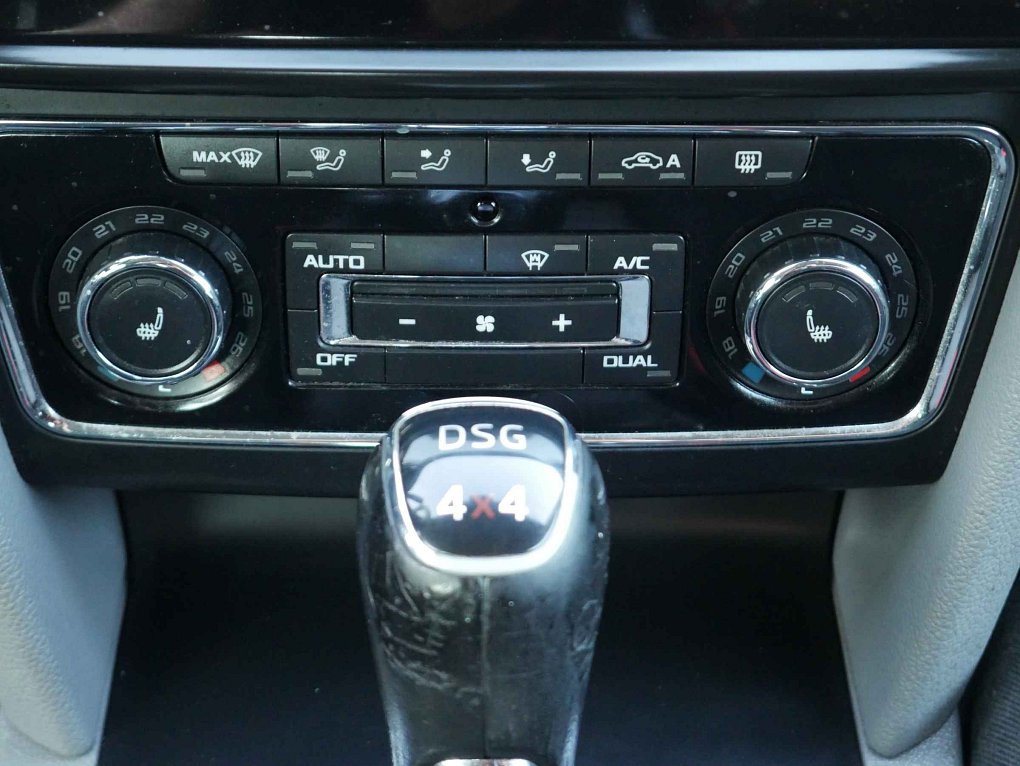 Škoda Superb II 2.0 TDi  4x4