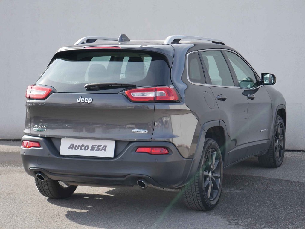 Jeep Cherokee 2.0 CRD Longitude 4x4