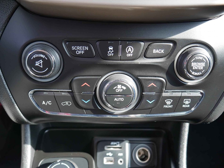 Jeep Cherokee 2.0 CRD Longitude 4x4