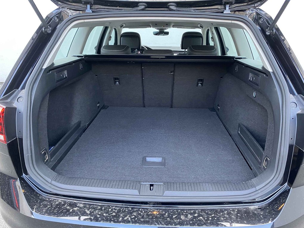 Volkswagen Passat 2.0TDi Elegance 4x4