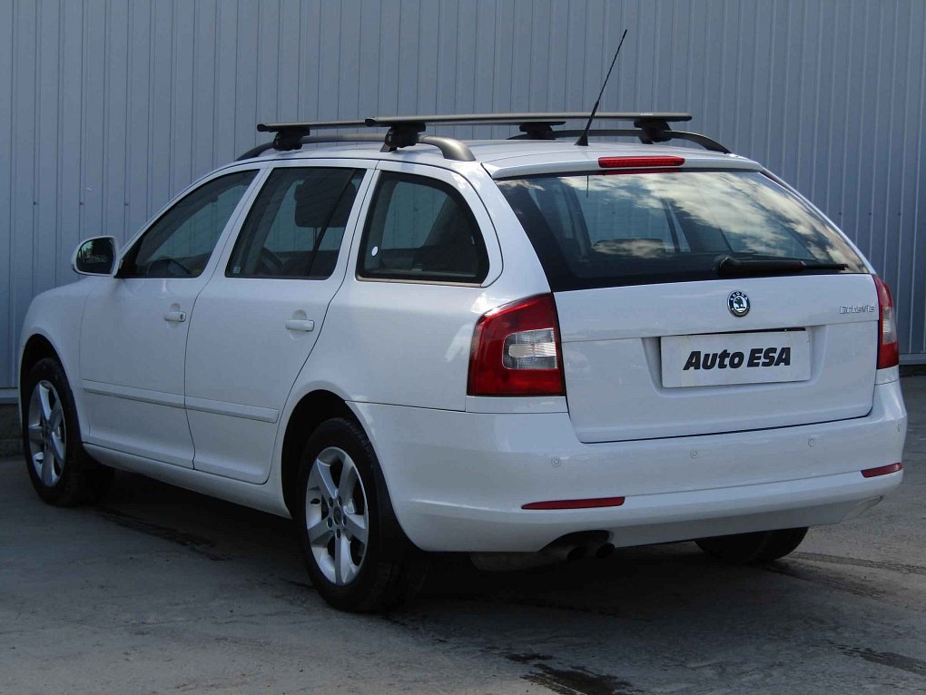 Škoda Octavia II 2.0TDi Ambiente