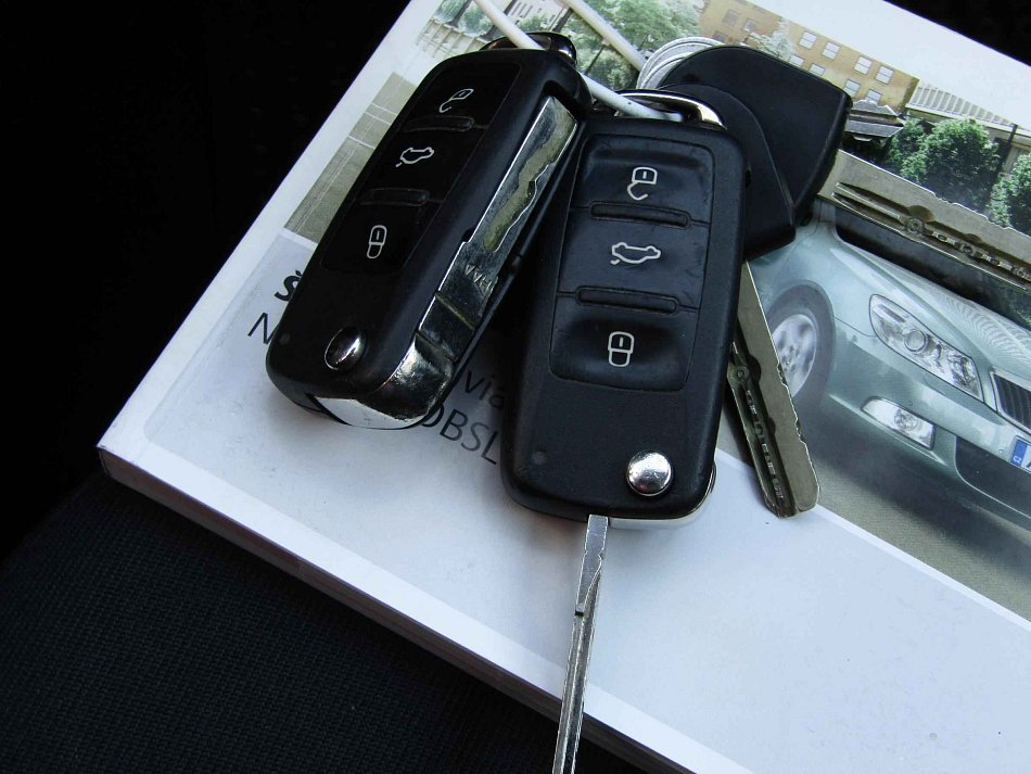 Škoda Octavia II 2.0TDi Ambiente