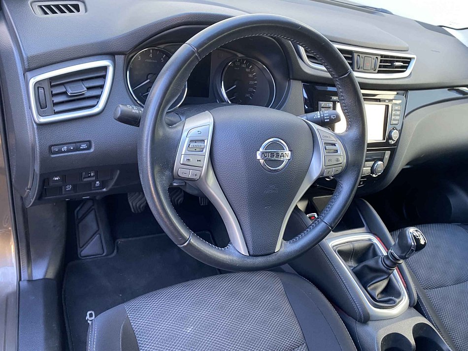 Nissan Qashqai 1.2 DiG-T Acenta