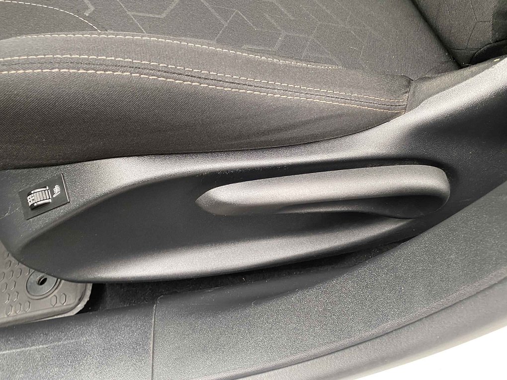 Peugeot 2008 1.6 VTi Active