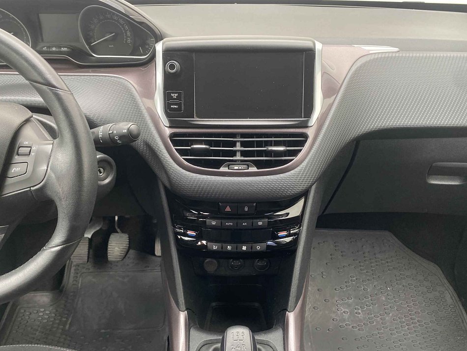 Peugeot 2008 1.6 VTi Active