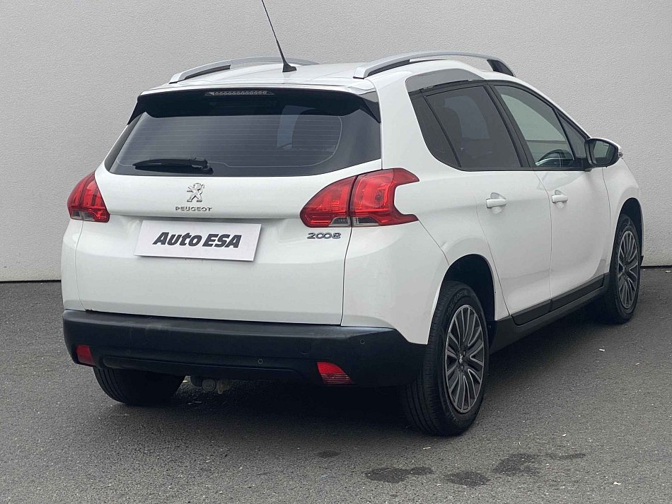 Peugeot 2008 1.6 VTi Active
