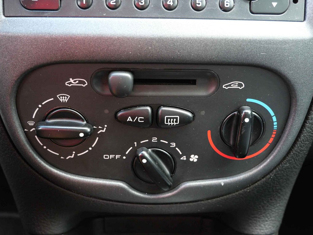 Peugeot 206 1.4HDi X-Line