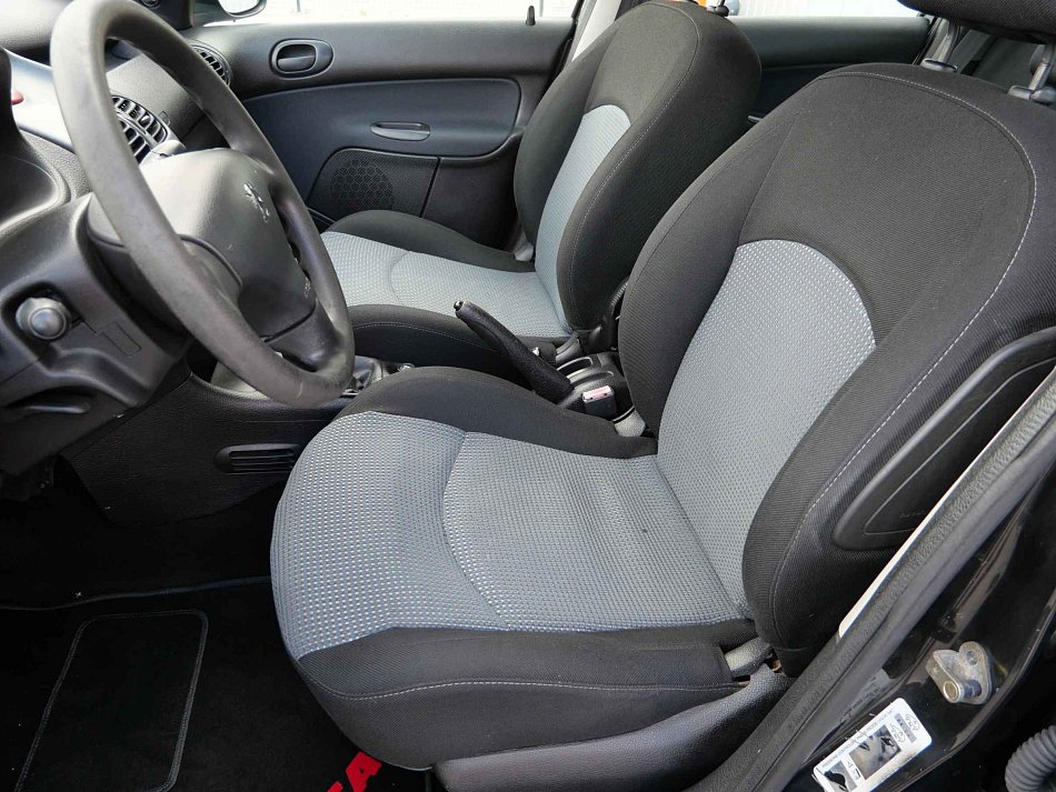 Peugeot 206 1.4HDi X-Line