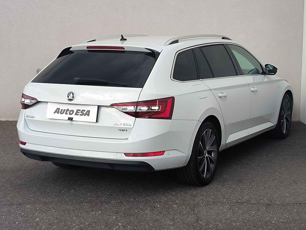 Škoda Superb III 2.0 TDi  4x4