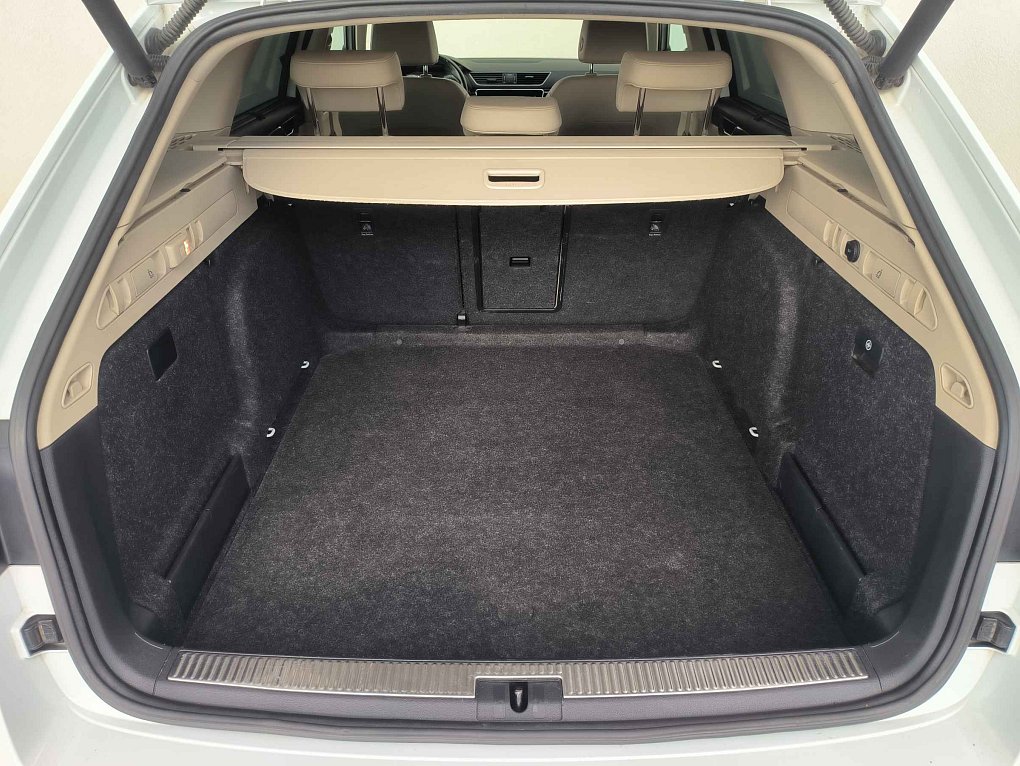 Škoda Superb III 2.0 TDi  4x4