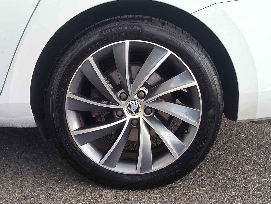 Škoda Superb III 2.0 TDi  4x4