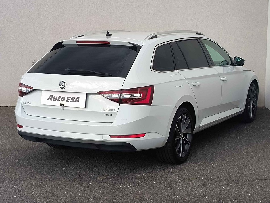 Škoda Superb III 2.0 TDi  4x4