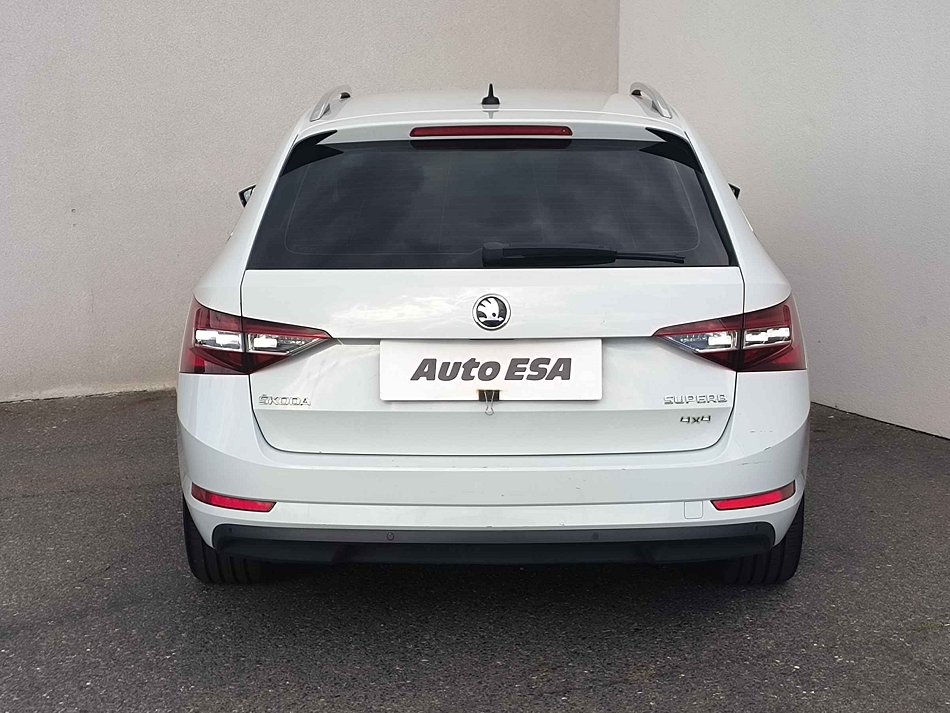 Škoda Superb III 2.0 TDi  4x4
