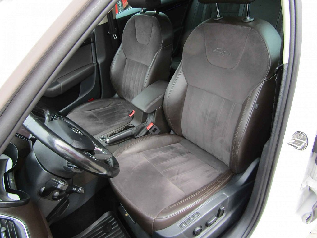 Škoda Octavia III 2.0 TDi  4x4
