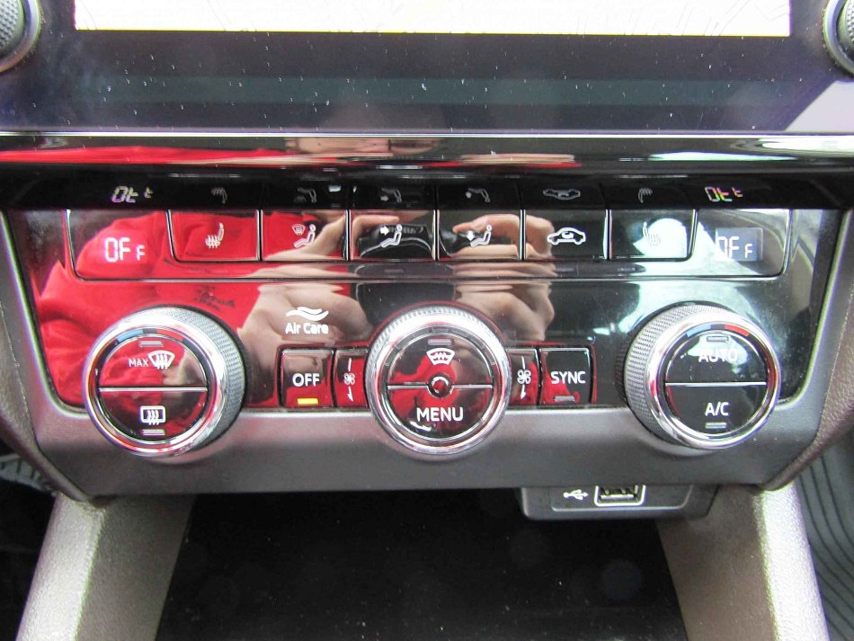 Škoda Octavia III 2.0 TDi  4x4