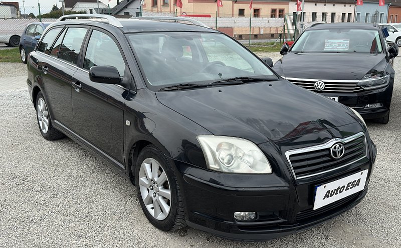Toyota Avensis 1.8i 