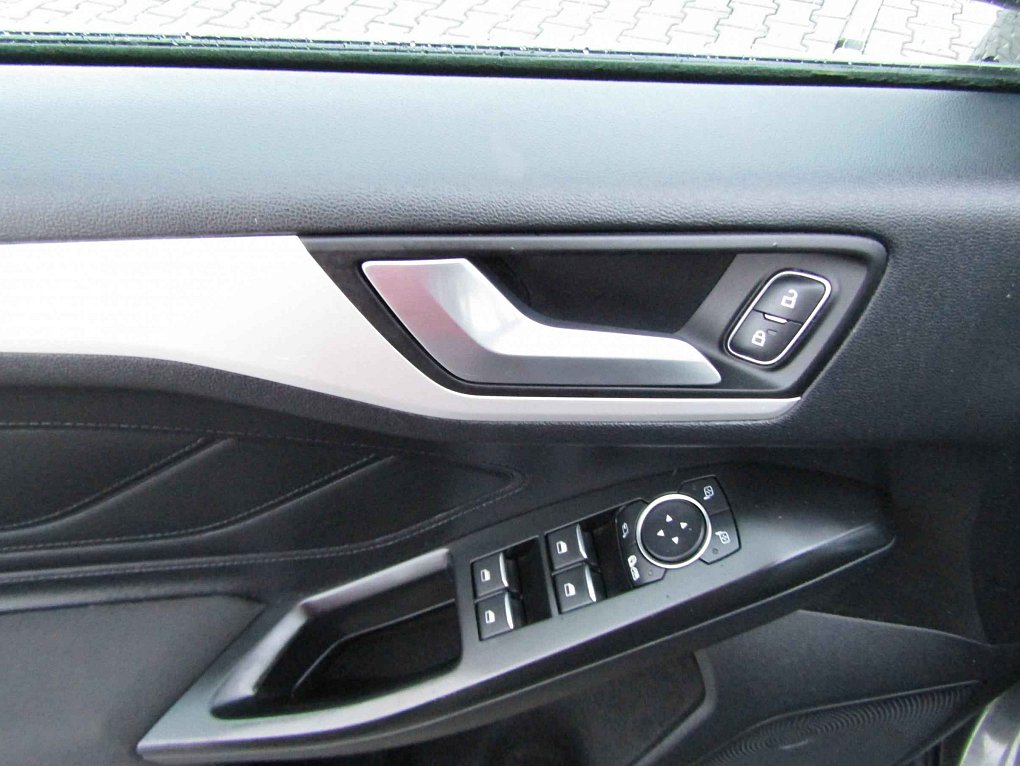Ford Focus 1.0 EB 