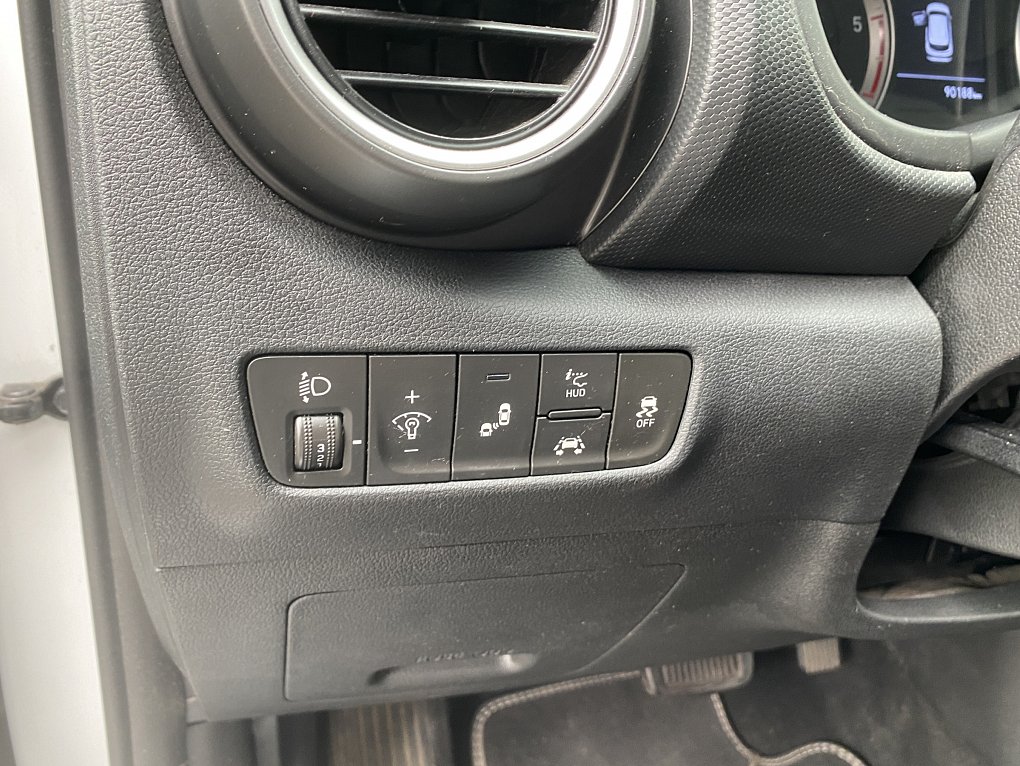 Hyundai Kona 1.6 CRDi 