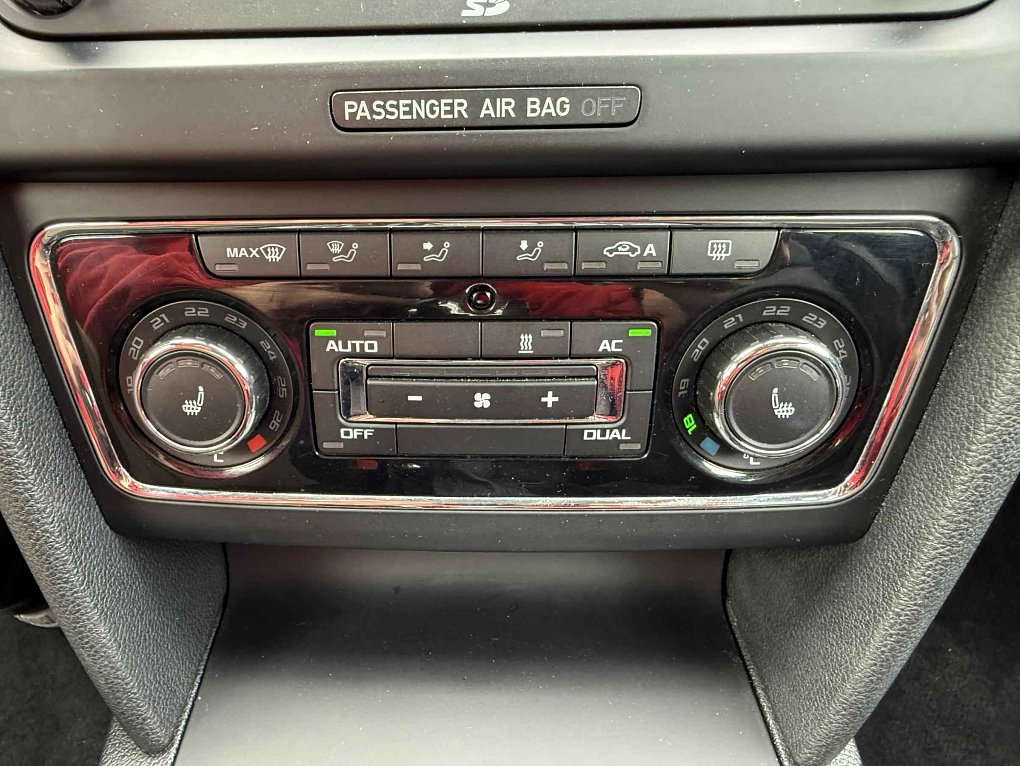 Škoda Superb II 2.0 TDi L&K