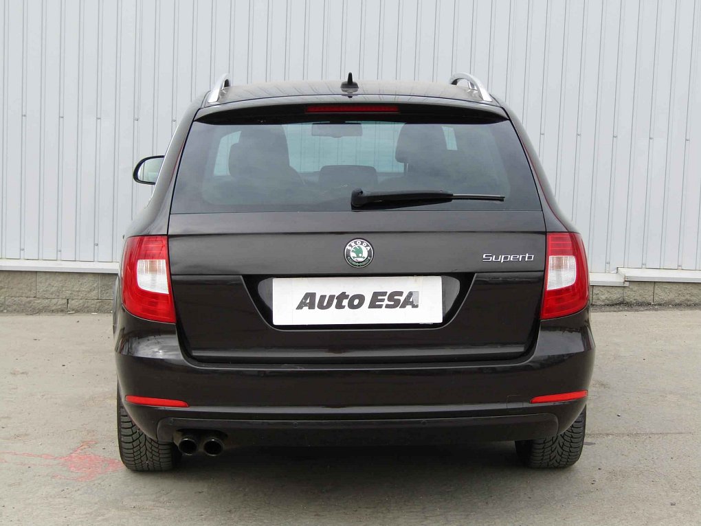 Škoda Superb II 2.0 TDi L&K