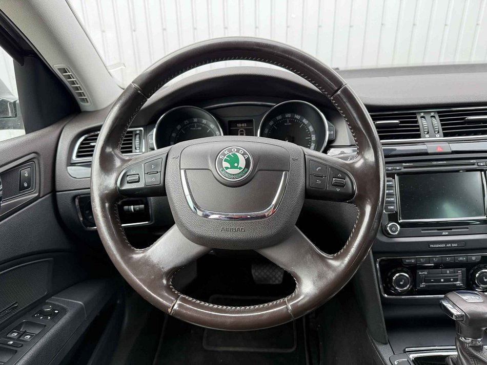 Škoda Superb II 2.0 TDi L&K