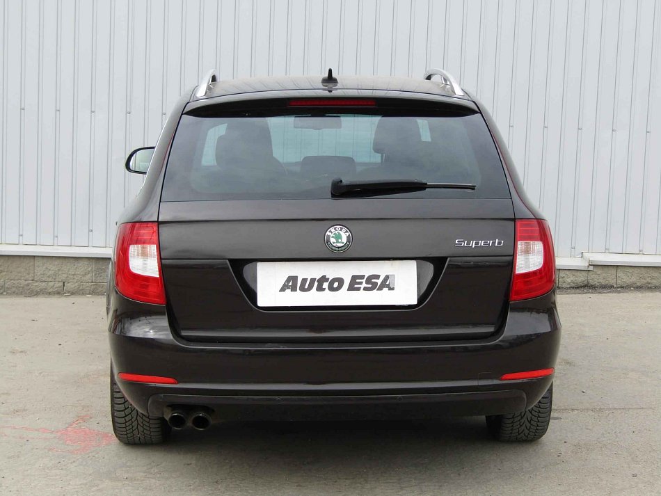 Škoda Superb II 2.0 TDi L&K