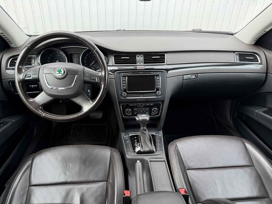 Škoda Superb II 2.0 TDi L&K