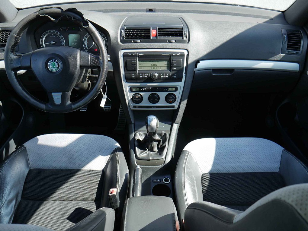 Škoda Octavia II 2.0 TSi 