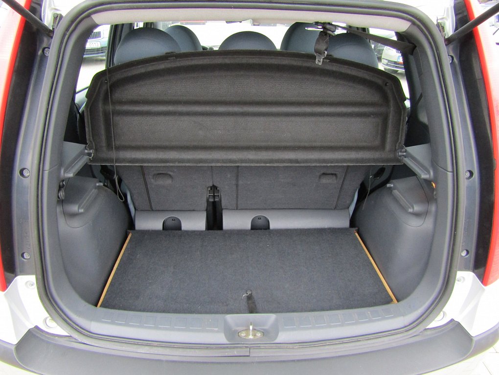 Mitsubishi Colt 1.1i 
