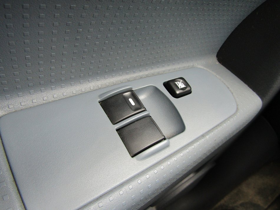 Mitsubishi Colt 1.1i 