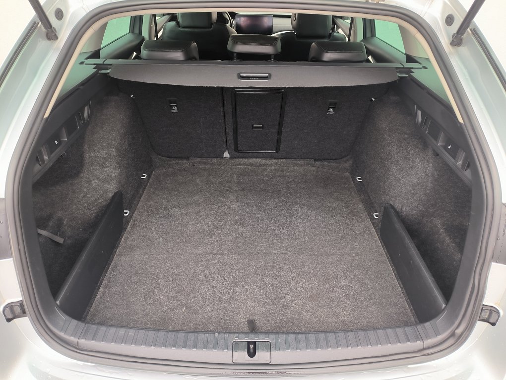Škoda Octavia IV 2.0TDi Style
