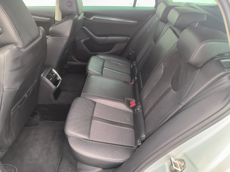 Škoda Octavia IV 2.0TDi Style