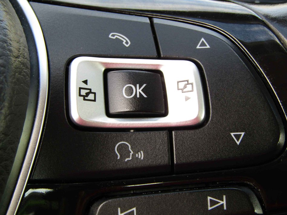 Volkswagen Golf 1.6 TDi 