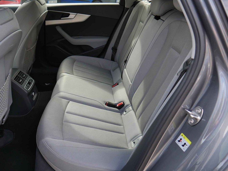 Audi A4 2.0 TDi  Avant