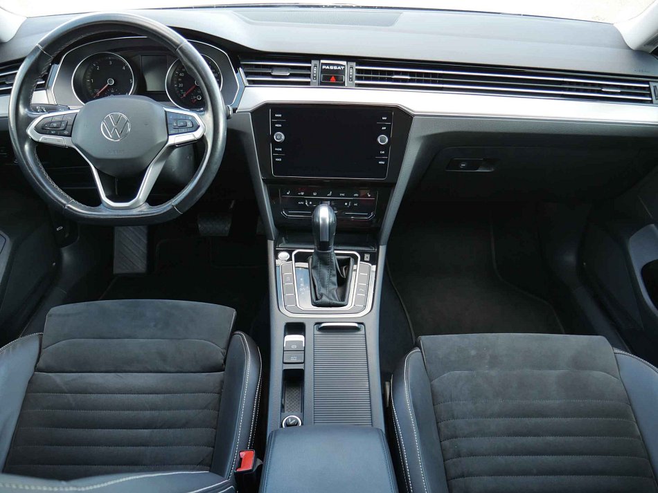 Volkswagen Passat 2.0TDi Elegance