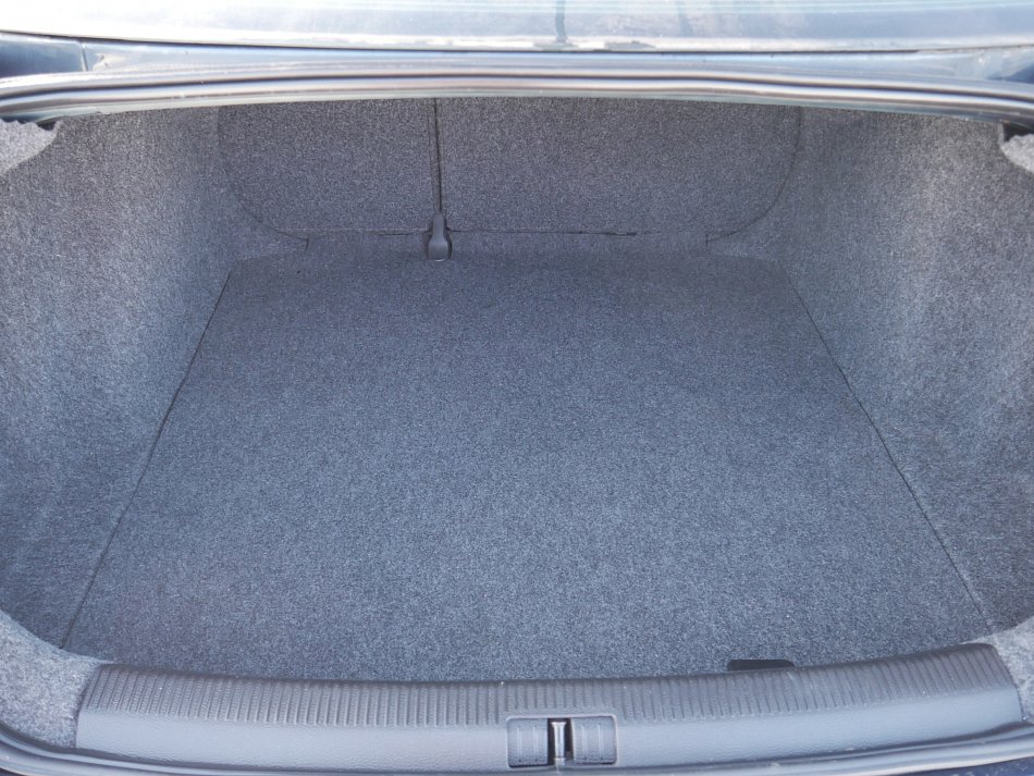 Volkswagen Jetta 1.6i 