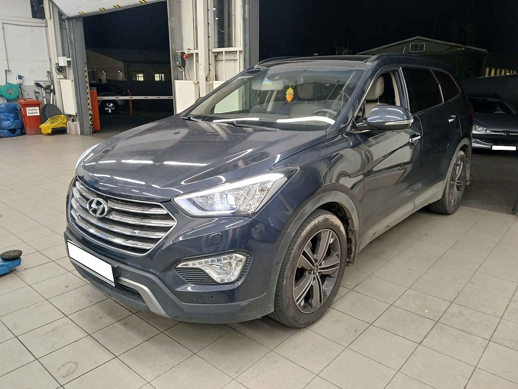 Hyundai Santa Fe 2.2CRDi Luxury 4x4, 7míst