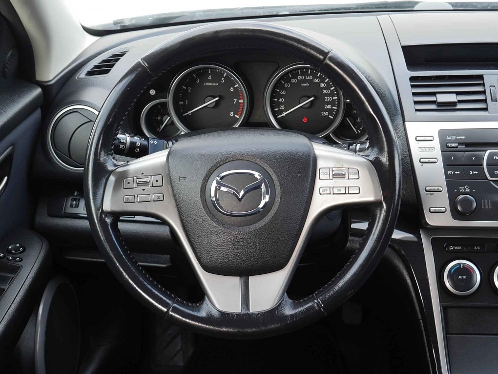Mazda 6 2.0 i 