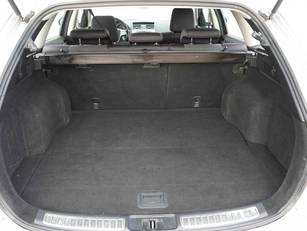 Mazda 6 2.0 i 