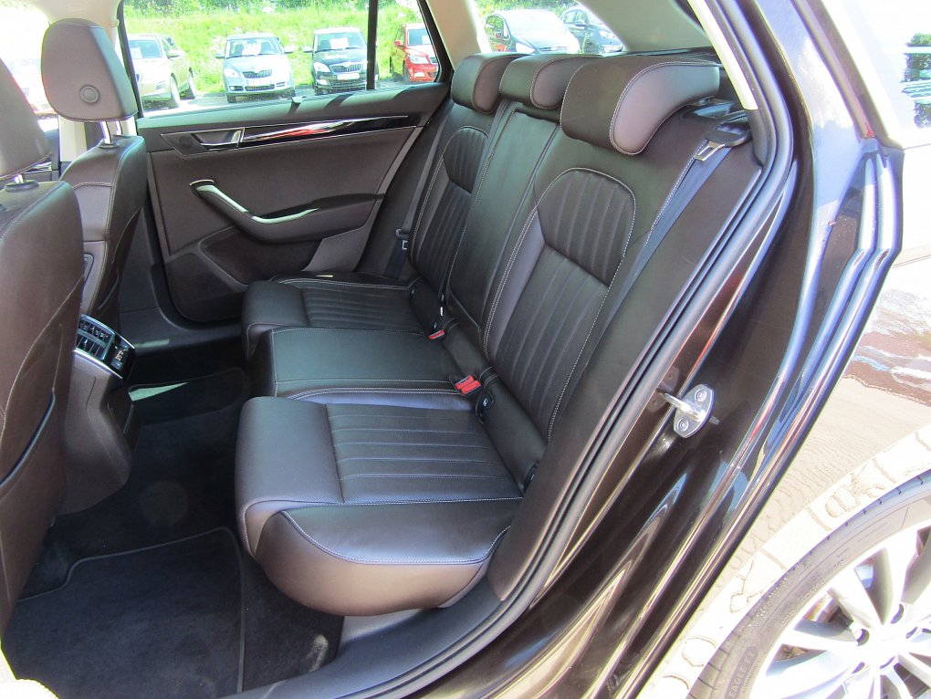 Škoda Superb III 2.0TDi L&K 4x4